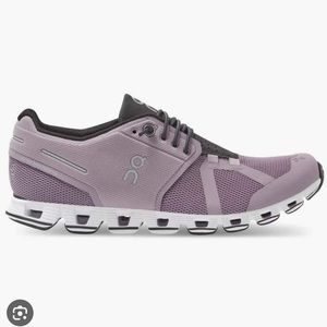 On Running Women's Cloud Shoes - Lilac / Black